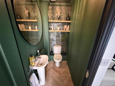Picture 7